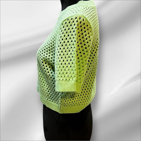 Divided Green Boxy Crop Sweater - Picture 3 of 11